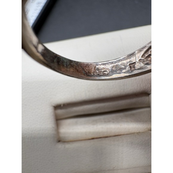 Chevron Sterling Ring Size Seven - 925 Sterling Silver w/ Glowing Yellow Stone - Picture 9 of 11